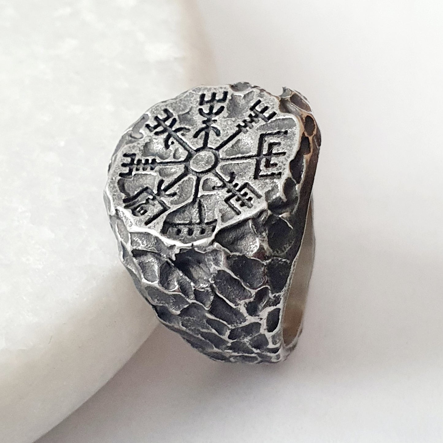 Bague Cardinal Viking