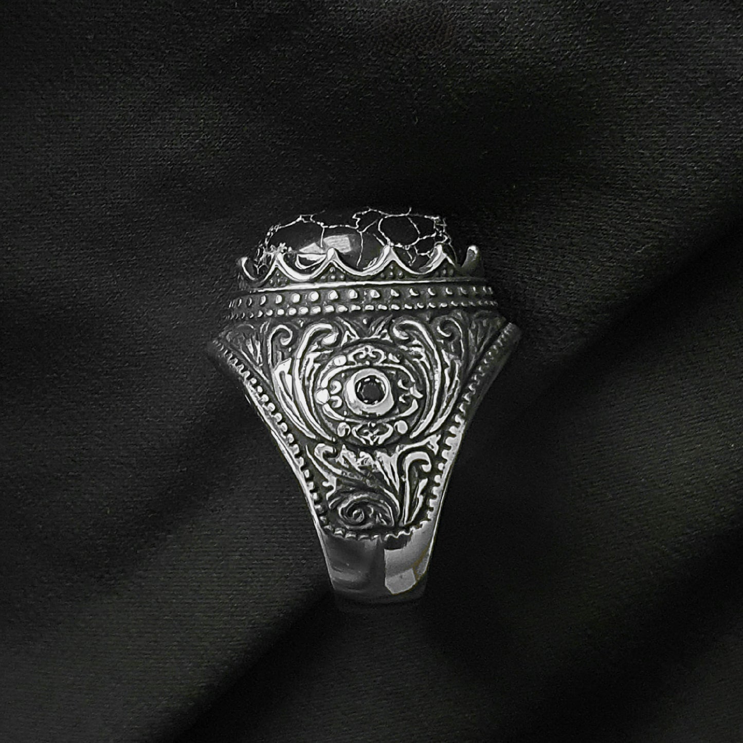 Bague Chevalière Le Baroque Vintage