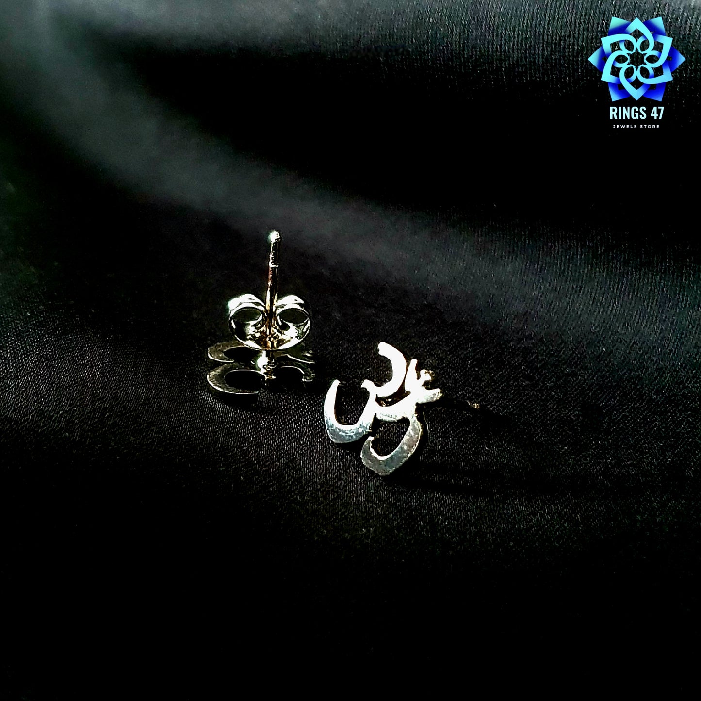Boucles d'Oreilles Ôhm (ॐ)