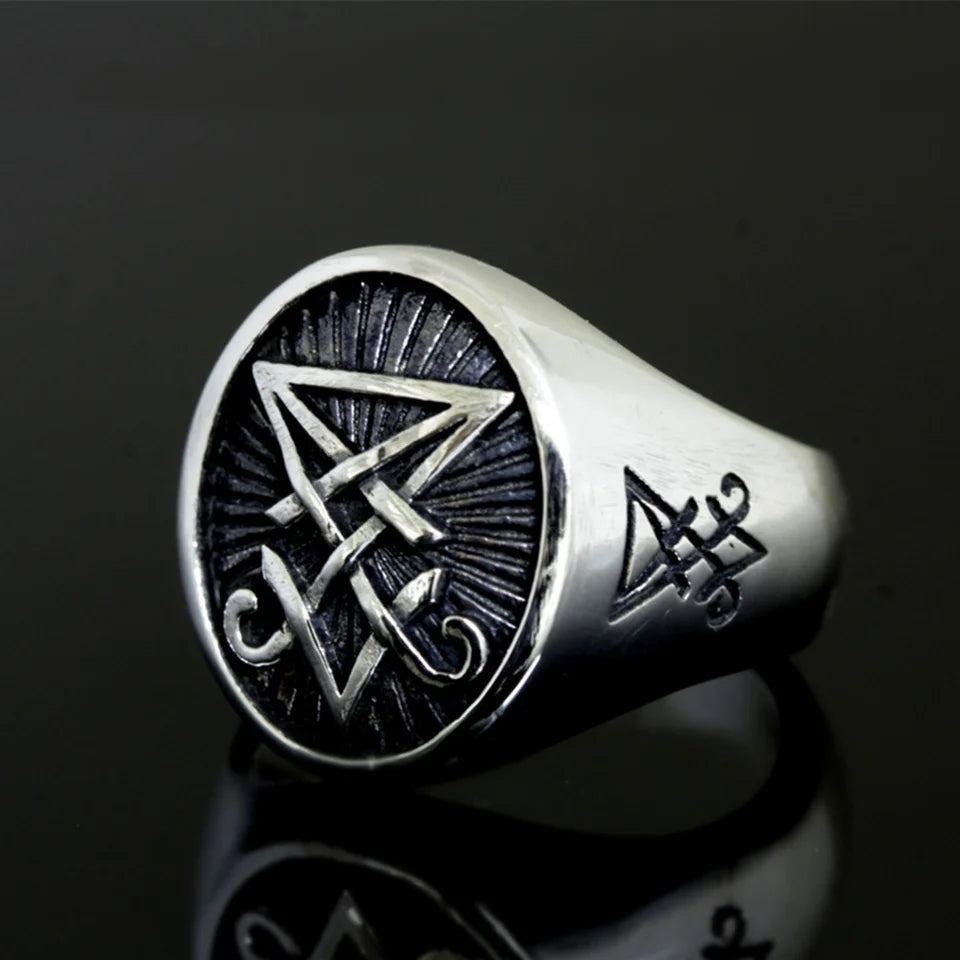 Chevalière Lucifer